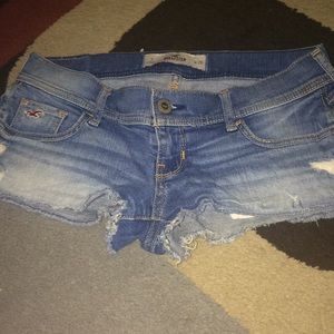 Jean shorts hollester size 4